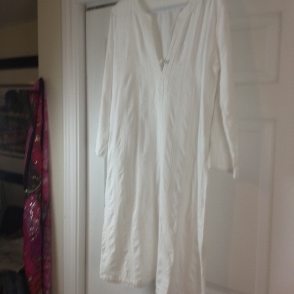 White tunic - Picture 7 of 7